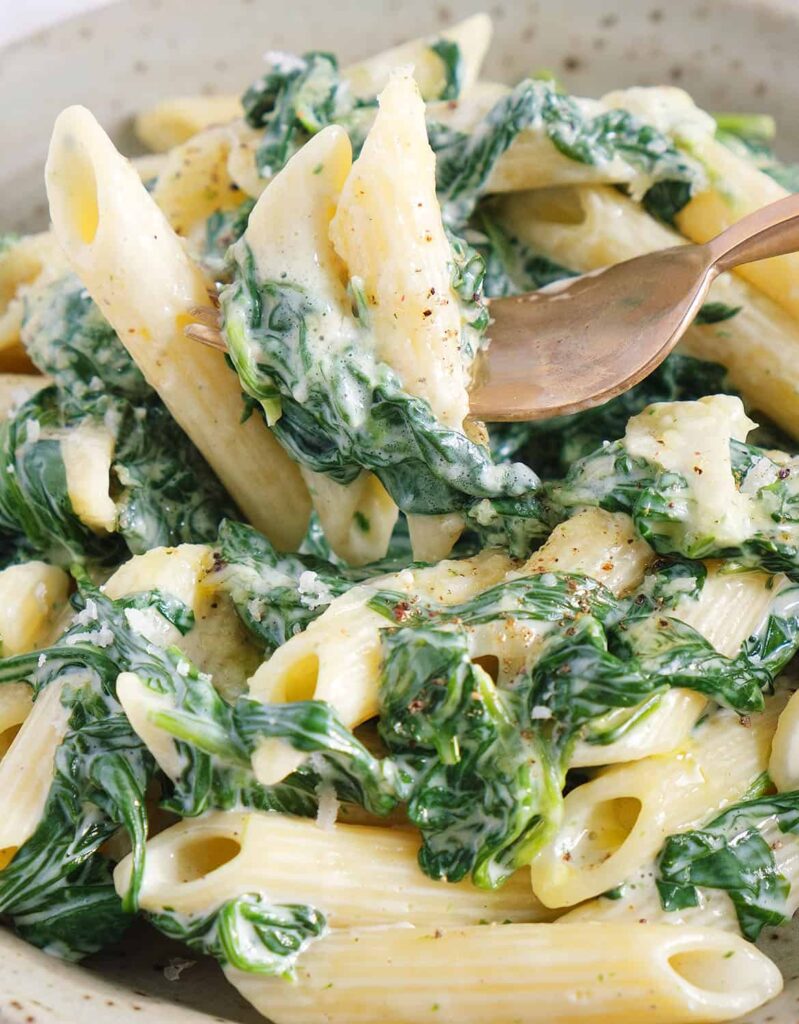 Spinach pasta magnesium